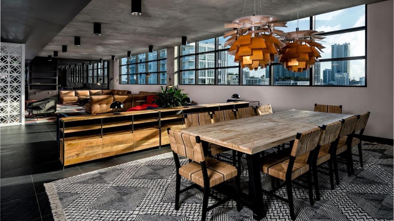 Sentral Studio Apt With Den In Wynwood Маями Екстериор снимка
